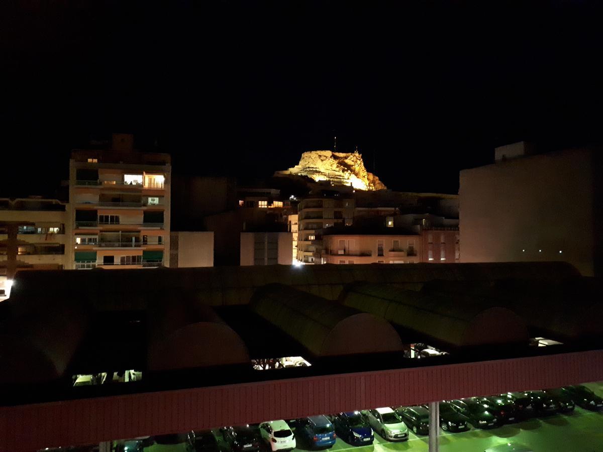 Room With Private Bathroom And Balcony Nearby The Mercado Central, Center And Beach Alicante Kültér fotó